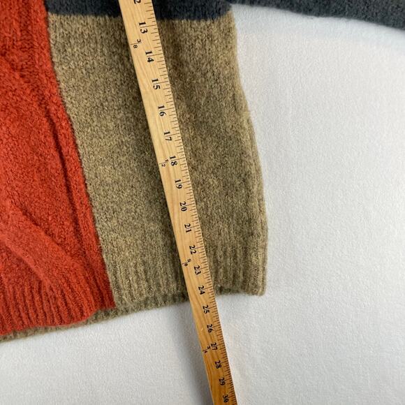 Michelle Nicole Womens Wool Blend Sweater. Size S - Picture 4 of 8